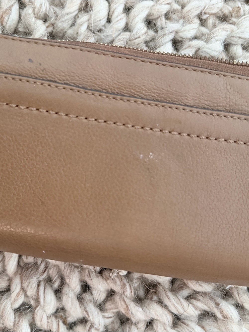 Coach Hampton purse and wallet set apple charm - Picture 13 of 14